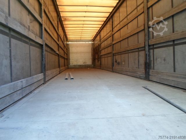 Åpen semitrailer med presenning SCHMITZ CARGOBULL Tautliner