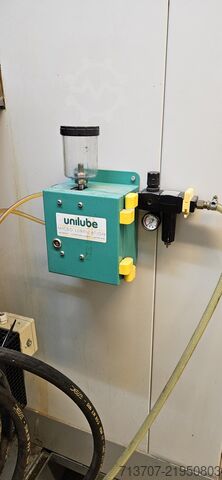 Vertikaalne töötlemiskeskus Mikron VC500