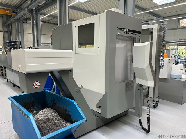 Centro de mecanizado vertical DMG DMC 635 V