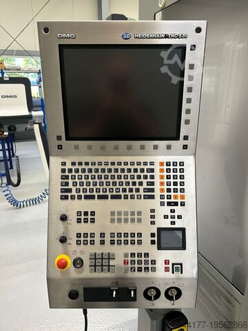 Centro de mecanizado vertical DMG DMC 635 V