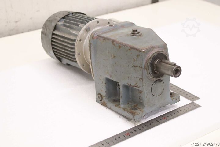 Reduktor motor 0,37 kW 45 o/min Nord SK12-71 L/4  SK 71 L/4
