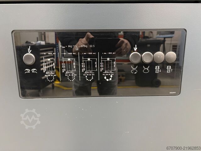 DMG-DECKEL MAHO 180 CNC obradni centar s pomičnim postoljem DMG-DECKEL-MAHO DMF 180