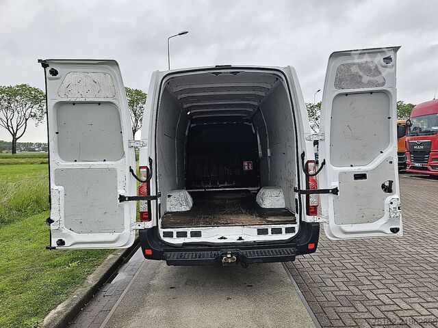 รถสเตชั่นแวกอนหลังคาสูง RENAULT MASTER T35 dubbel lucht EURO6