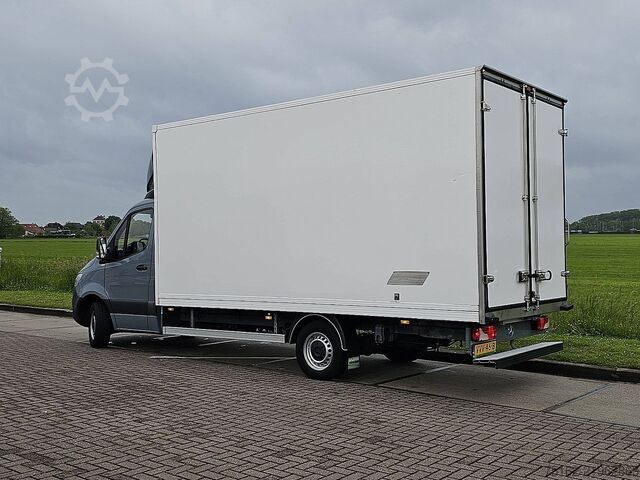 Valiză MERCEDES-BENZ SPRINTER 317 Bakwagen Deuren XXL!