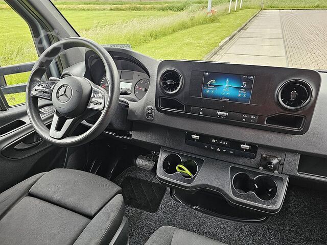 Valiză MERCEDES-BENZ SPRINTER 317 Bakwagen Deuren XXL!