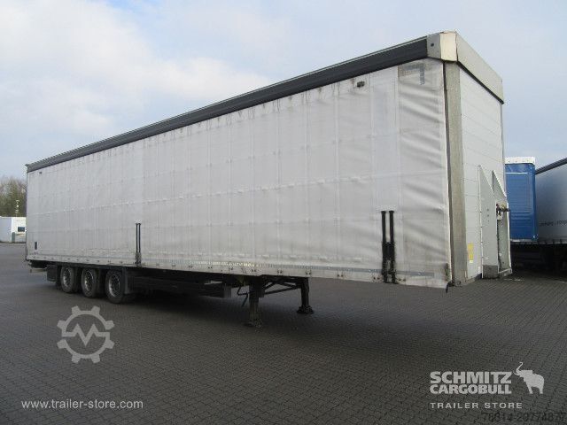 Semi-remorque bâchée Schmitz Cargobull Curtainsider Mega Getränke
