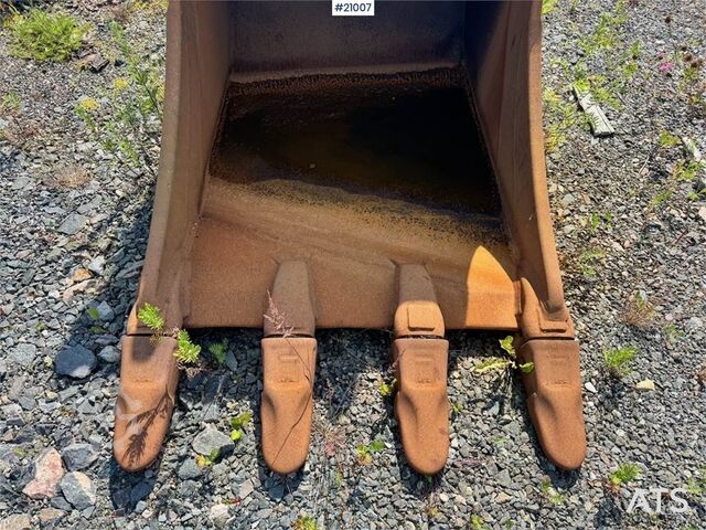 Bucket Ema Grave bucket w/ S70 attachment