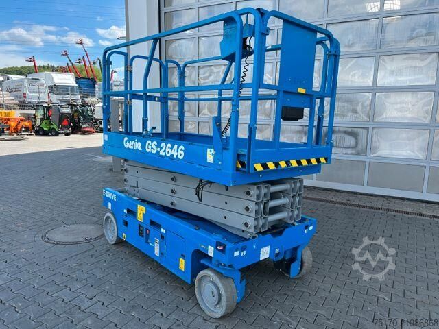 Scherenhebebühne Genie GS-2646 / nur 161h / 2022 / Arbeitshöhe: 10m