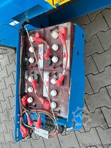 Scherenhebebühne Genie GS-2646 / nur 161h / 2022 / Arbeitshöhe: 10m
