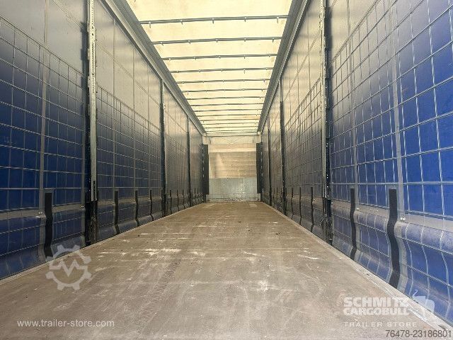Nyitott ponyvás félpótkocsi Schmitz Cargobull Curtainsider Mega