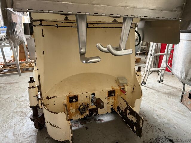 Mélangeur à pâtisserie TBM Tecnopast Bakery Machines S.P.A. T500 ETT 350Kg Lifting Arm Pastry Mixer
