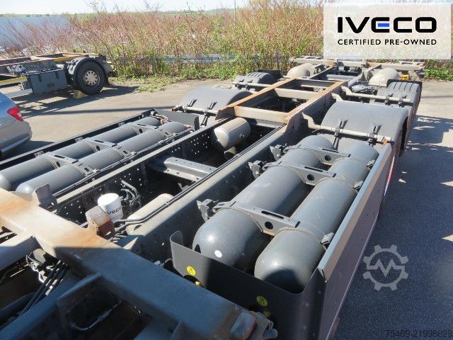 Камион со заменлива надградба IVECO AS260S46Y/FS CM CNG