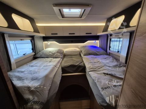 Poolintegreeritud matkaauto Knaus L!VE WAVE 650 MEG Black Selection *TraumMobil*Autark e*