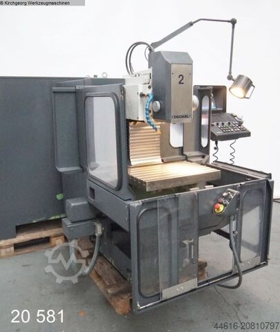 Fraiseuse pour atelier d'usinage - Universal DECKEL FP 2 NC / DIALOG 11