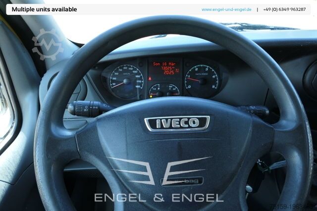 Furgão fechado iveco Daily 35 S11 C30C AUTOMATIK KAMERA Regale LUFT DURCHGANG EURO-5 CoC