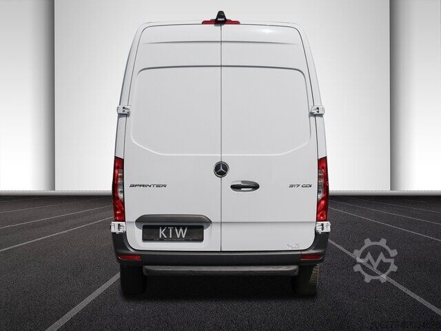Furgão Mercedes-Benz Sprinter 317 CDI,L2H2,Automatik,Kamera