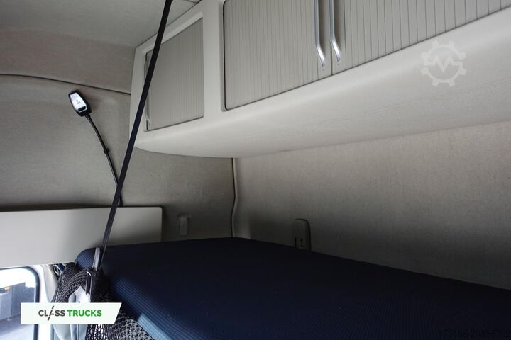 Standard tractor unit VOLVO FH 460 Globetrotter XL i-Save I-ParkCool