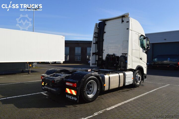 Standard tractor unit VOLVO FH 500 Globetrotter XL