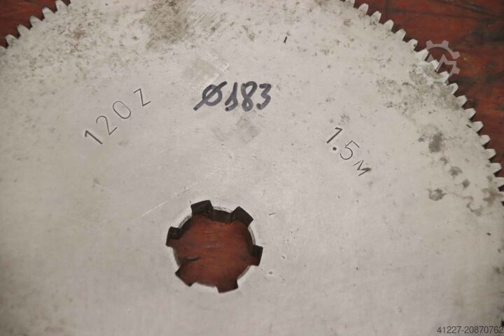 Engrenages de tête diviseurs 18 pièces unbekannt Modul 1,5 127 bis 33 Zähne