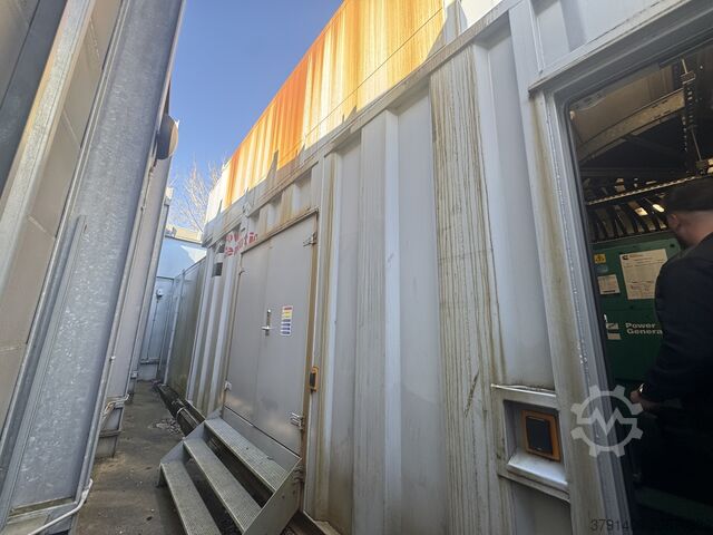 Generátor NOW - Four Cummins 2,250 KVA Generators C2250 D5 Engine: QSK60-G9