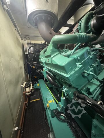 Generátor NOW - Four Cummins 2,250 KVA Generators C2250 D5 Engine: QSK60-G9