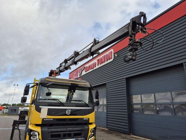 Vrachtauto met open laadbak Volvo FMX