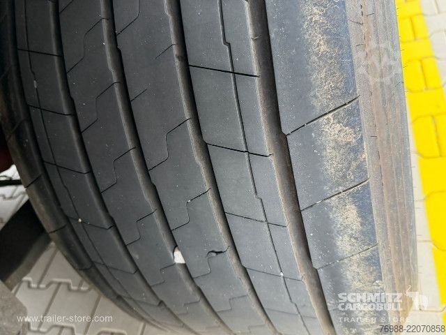 Semi-reboque aberto com lona Schmitz Cargobull Curtainsider Mega
