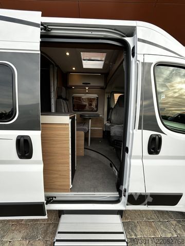 Camper van PÖSSL Roadstar 600l - Citroen light 3,5t - 140PS Autom