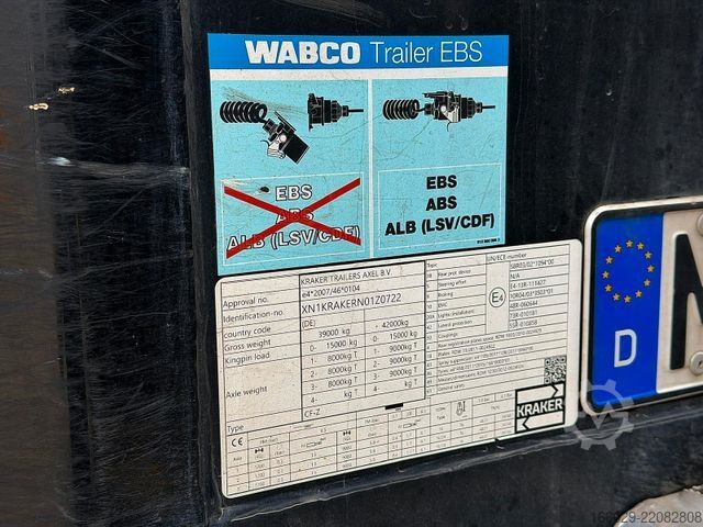 Naczepa z ruchomą podłogą KRAKER Schubboden 10 mm Boden, sehr sauber
