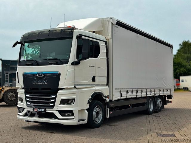 Tovornjak za prevoz avtomobilov MAN TGX 26.440 6x2 mit Schwerlast-Ladebordwand Rampe