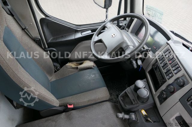 Camion caisson VOLVO FL 250 Koffer Rolltor LBW Euro 6