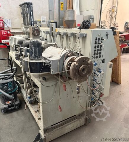 Ekstruuder KraussMaffei KMD 60 K/P