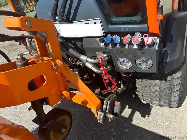 Municipal vehicle / implement carrier Holder C 55 SC