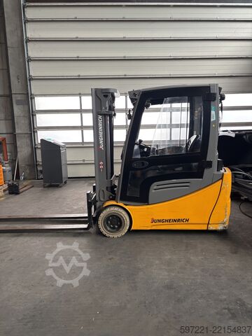  Jungheinrich EFG 220 440DZ