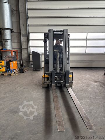  Jungheinrich EFG 220 440DZ