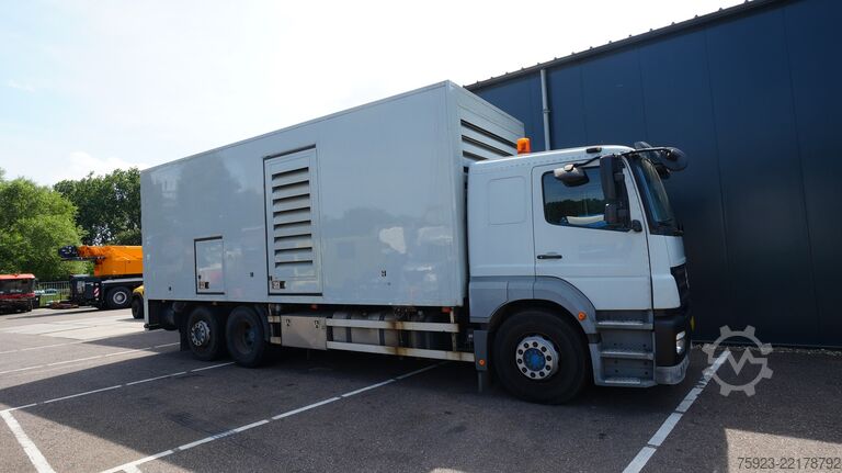 βαλίτσα Mercedes-Benz AXOR 2529 6x2 Closed box with Woma high pressur...