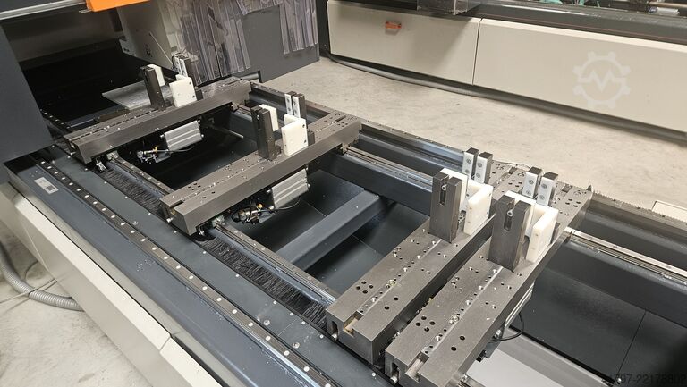 Обробний центр Elumatec SBZ 140 Elumatec SBZ 140