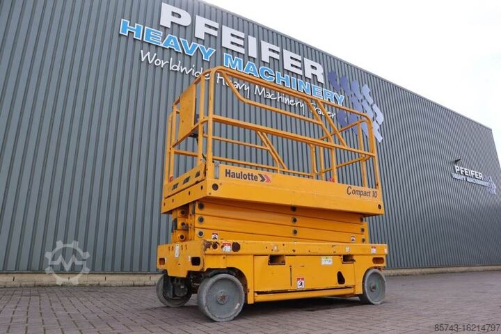 Scissor lift Haulotte COMPACT 10 Electric, 10m Working Height, 450kg Cap