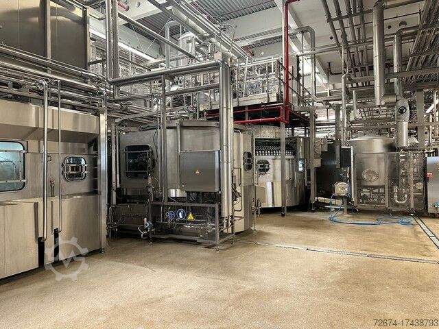Macchina per la produzione di bevande Bottling Krones Carbonated Bottling Line PET Aseptic bottling