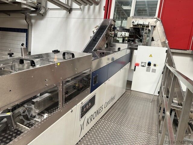 Macchina per la produzione di bevande Bottling Krones Carbonated Bottling Line PET Aseptic bottling