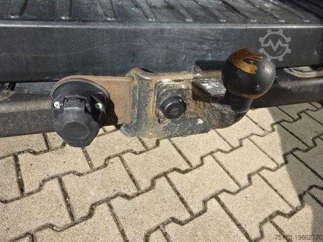 Furgon blaszak FORD Transit Kasten 350 L2H2 Trend 130PS AHK