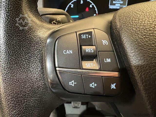 Fourgonnette Ford Transit Custom 340 2.0 TDCI L2H1 Trend 130 PK /...