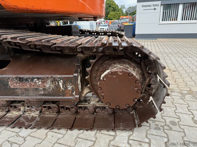 Mobiele graafmachine Hitachi ZX225U SLC-5B Kettenbager Kurzheck
