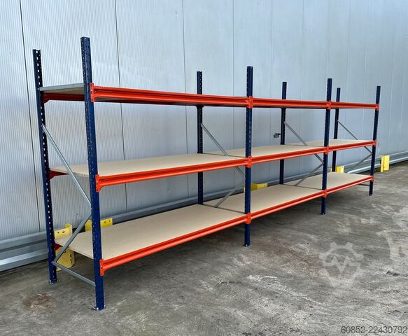Skladovací regál so širokým rozpätím ca. 57 lfm. Weitspannregale H: 200 cm T: 80 cm , 400 kg Fachlast , 3 Ebenen