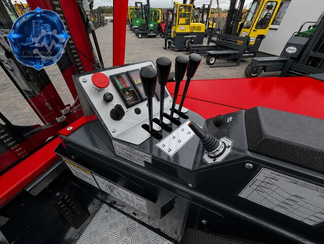 чотири-напрямний навантажувач Combilift CB4000 GAS TRIPLEX 5200 FREE-LIFT
