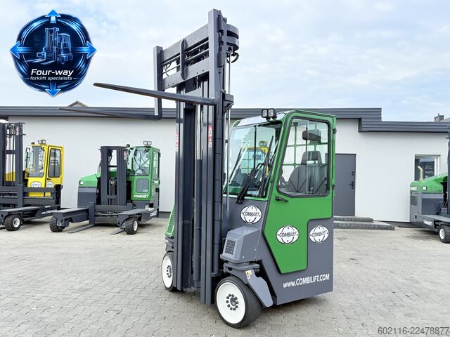 Empilhadeira multidirecional Combilift CB4000 GAS TRIPLEX 6800 POSITIONER CABIN