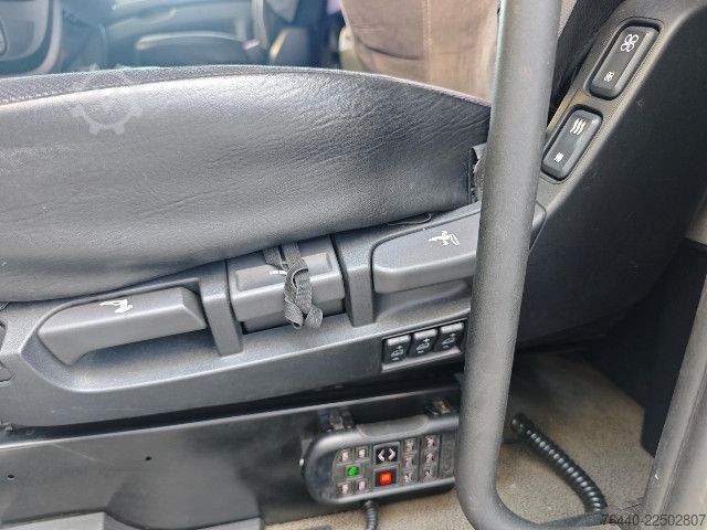 Camion porte-caisses amovibles DAF WAB