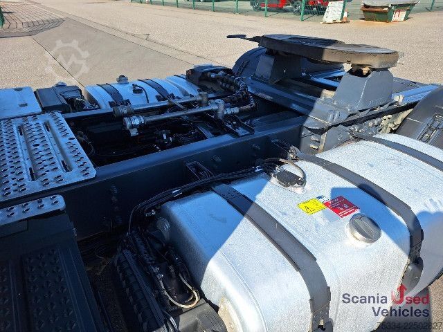 Standarta vilcējs Scania R 460 A4x2NA