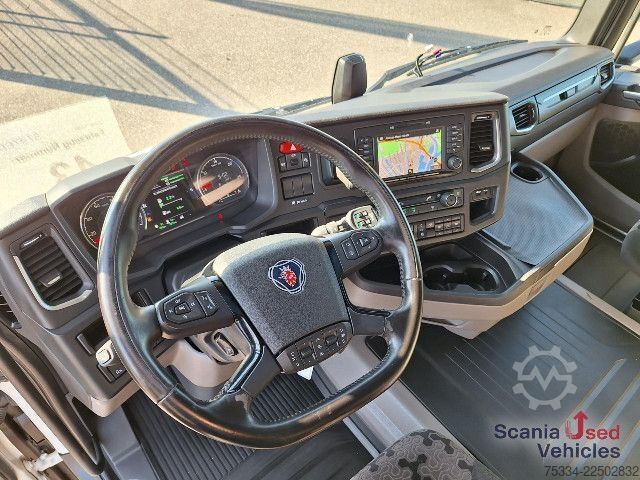 Standarta vilcējs Scania R 460 A4x2NA