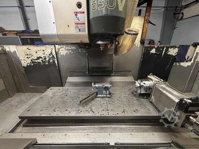 GEBRAUCHTES VERTIKALES BEARBEITUNGSZENTRUM, HERSTELLER ENSHU, MODELL 650 V ENSHU 650 V